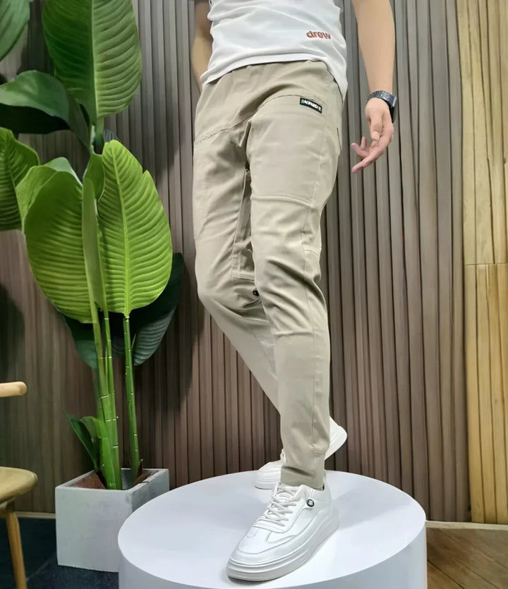 William - Stretchy cargo pants